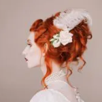 Hiusten muotoilun historia. Osa 2: mitkä hiustyylit olivat trendikkäitä keski-ajalla ja varhaismodernilla ajalla?