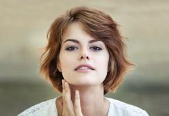 Kuinka valita oikea leikkaus ja kampaus kasvojesi muodon mukaan?